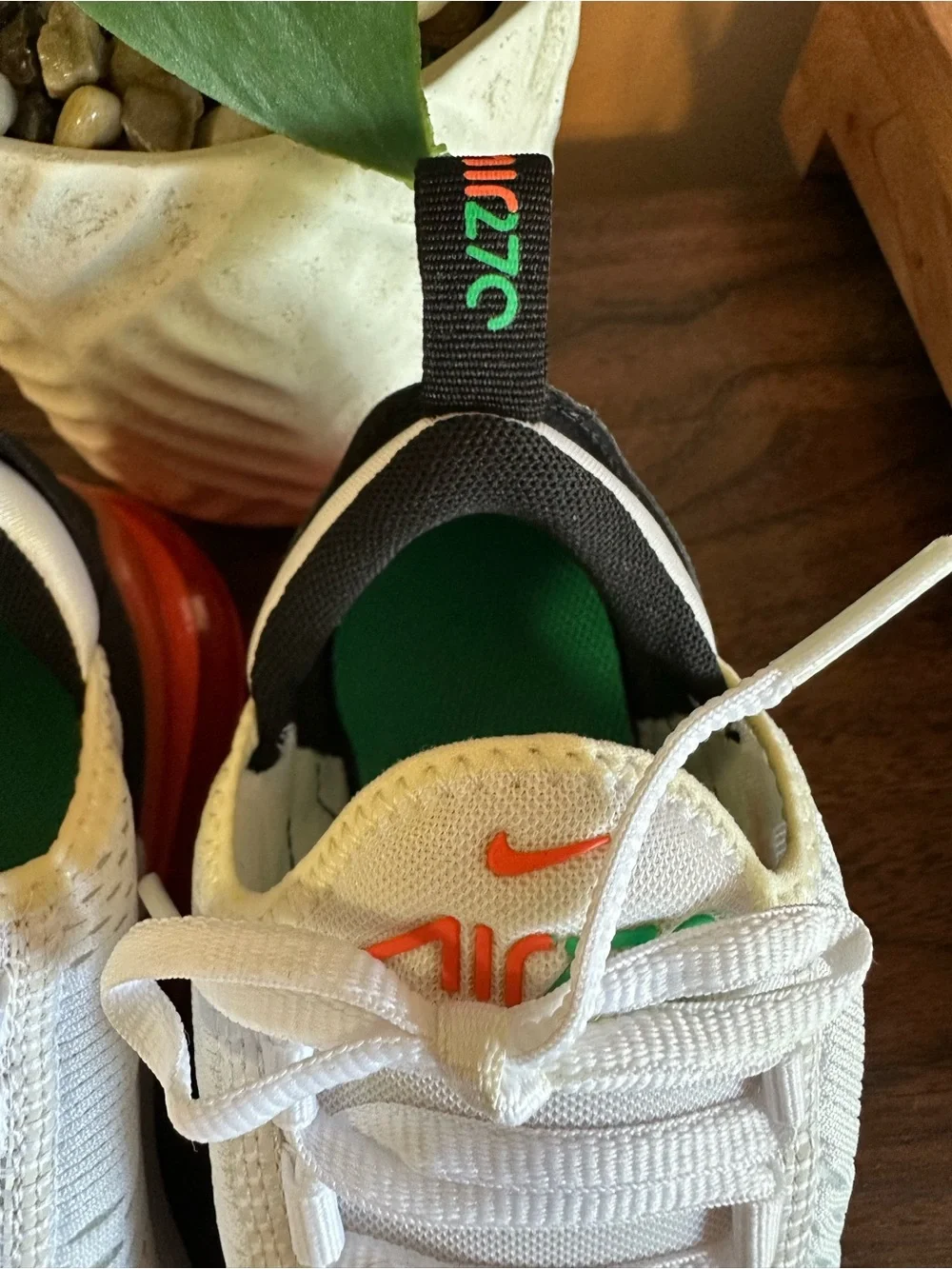 Nike White Black Orange Air Max 270 Sneakers Youth 5 Brand new